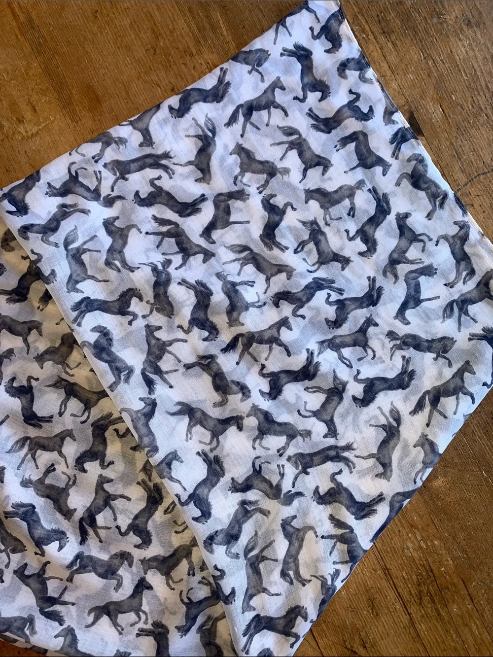 Joules lightweight scarf